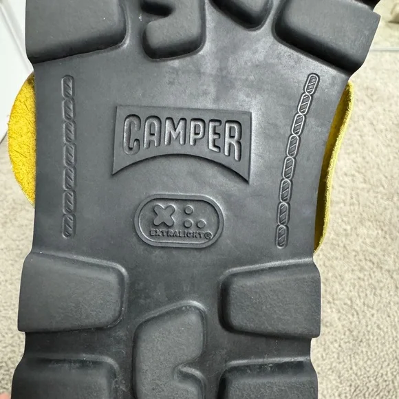 Camper Yellow Slides - Picture 6 of 7